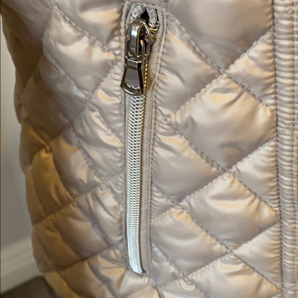 Spring Coat - image 4